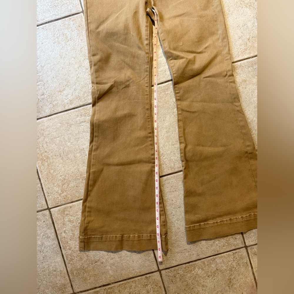 Risen tan Flare Jeans - Picture 8 of 8